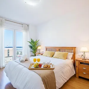 Soho & Sea Views -parking Apartment Malaga